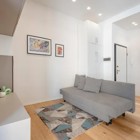 Martini 2-luxury Apartment